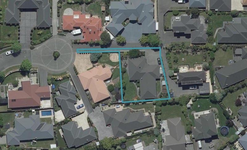 14 Ridgewood Place, Shirley, Christchurch - Carousel 1