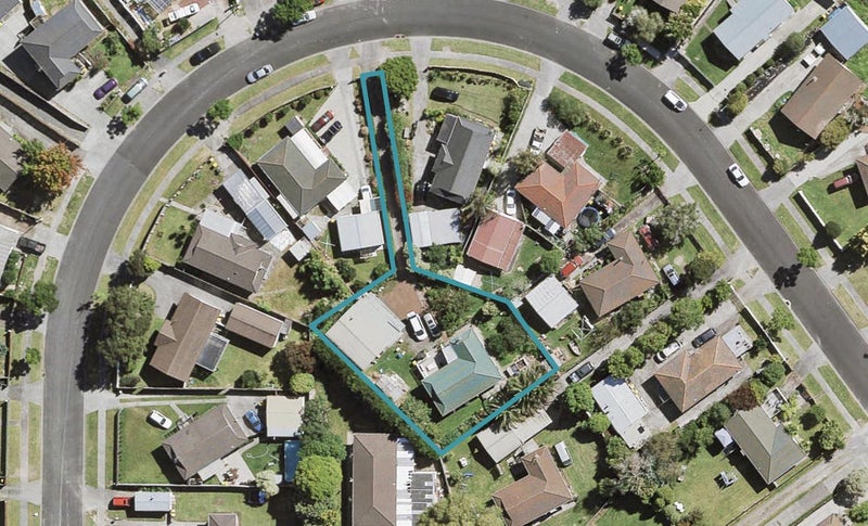 33 Arodella Crescent, Ranui, Auckland - Carousel 1