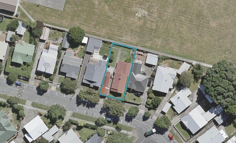 35 Te Mome Road, Alicetown, Lower Hutt - Carousel 1