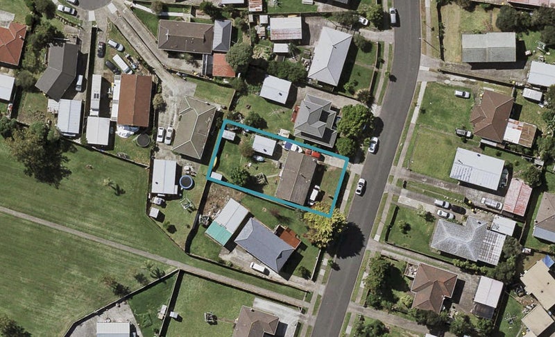 29 Zelda Avenue, Clover Park, Auckland - Carousel 1