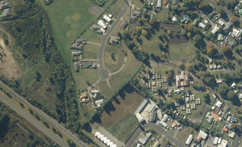 25 Ngahana Place, Turangi - Carousel 1