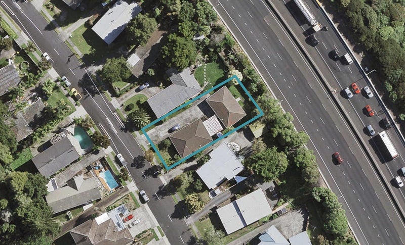 2/78 Lawrence Crescent, Hillpark, Auckland - Carousel 1