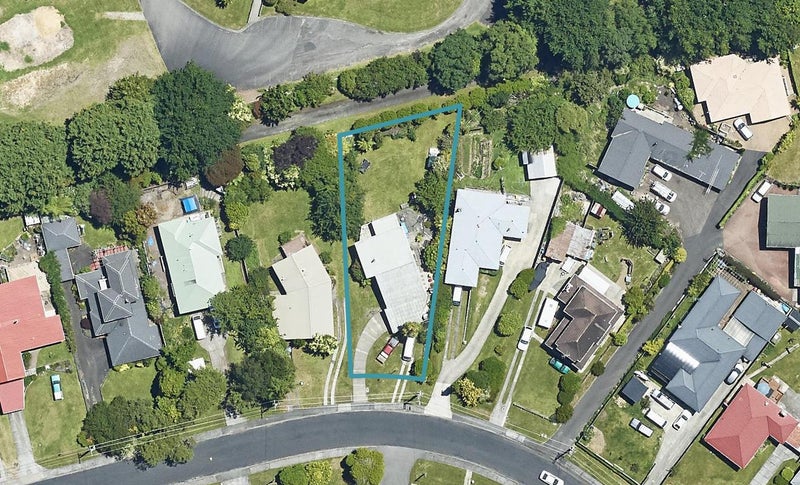 19 Hillcrest Avenue, Hillcrest, Rotorua - Carousel 1