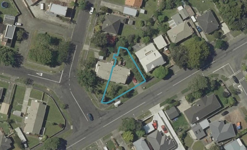 35 Park Road, West End, Palmerston North - Carousel 1