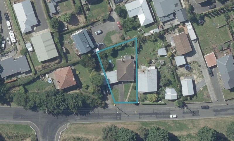 16A Neill Street, Abbotsford, Dunedin - Carousel 1