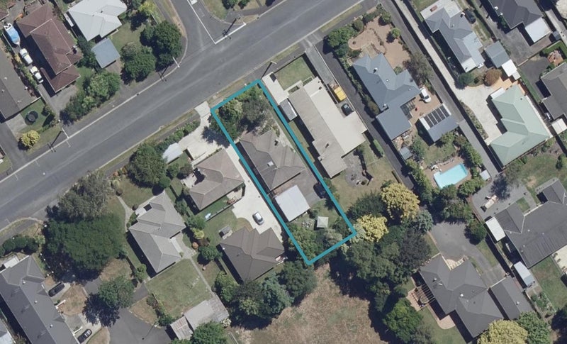 48 Enderley Avenue, Enderley, Hamilton - Carousel 1