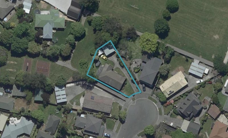 21 Geraldo Place, Russley, Christchurch - Carousel 1