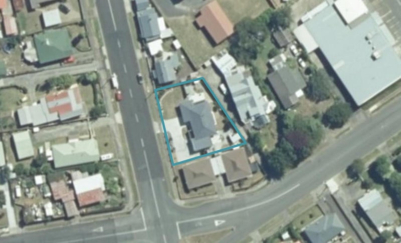 9 Silverton Road, Waihi, Waihi - Carousel 1
