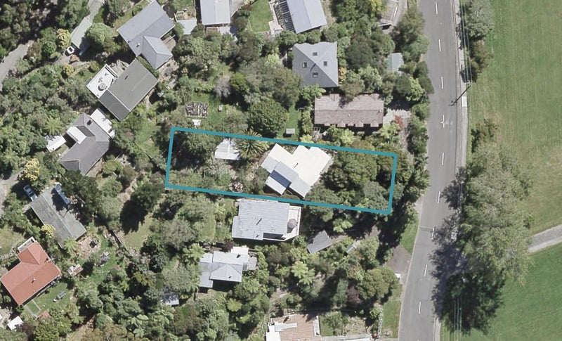 44 Pinehaven Road, Pinehaven, Upper Hutt - Carousel 1