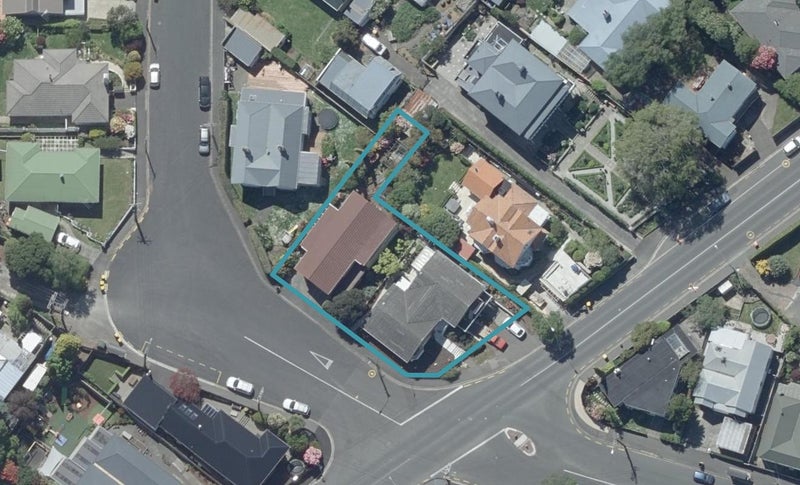 35 Belgrave Crescent, Roslyn, Dunedin - Carousel 1