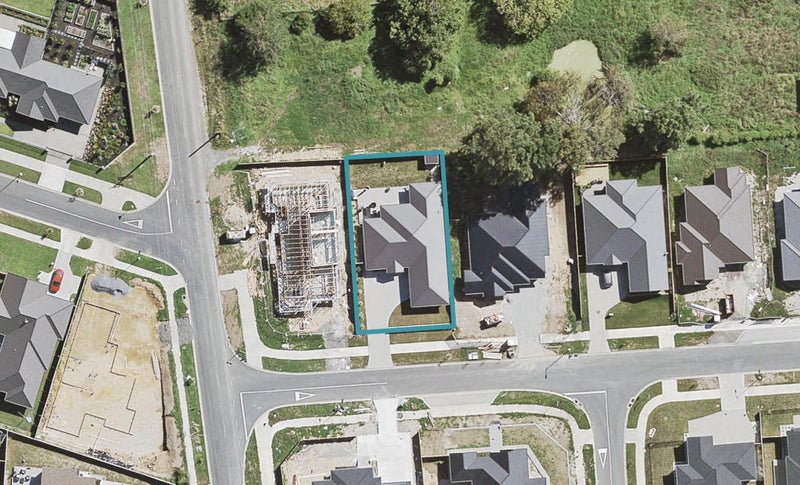 3 Josh Road, Huapai, Kumeu - Carousel 1