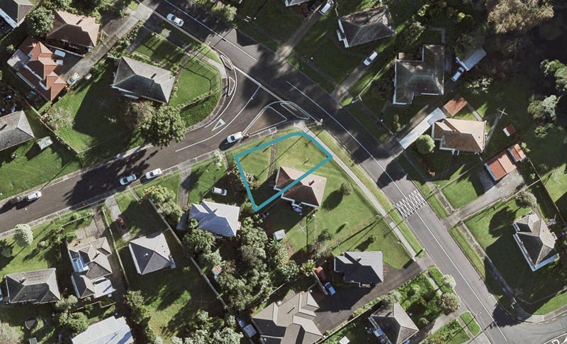 2 Kallu Crescent, Mount Roskill, Auckland - Carousel 1