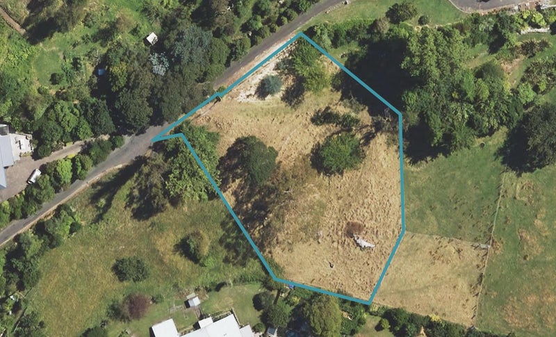 31 Richardson Avenue, Whataupoko, Gisborne - Carousel 1