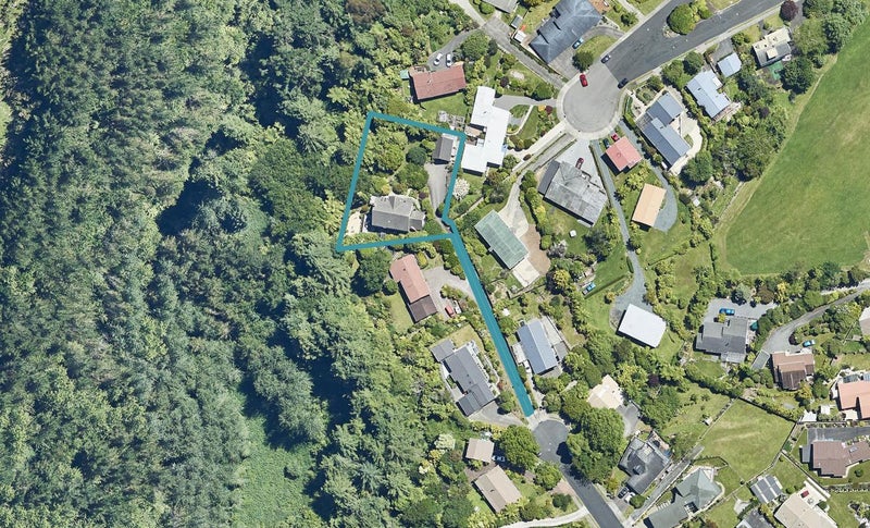 14 Haratua Place, Springfield, Rotorua - Carousel 1