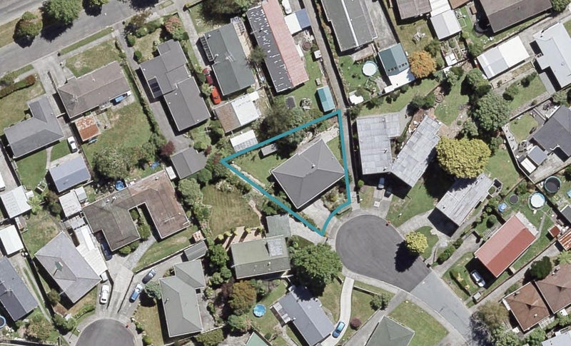 19 Dakota Grove, Totara Park, Upper Hutt - Carousel 1