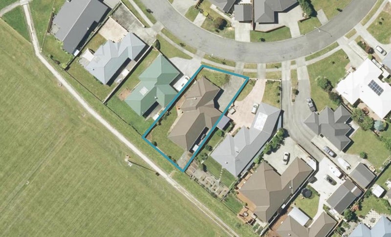 34 Admiralty Place, Waikawa, Picton - Carousel 1
