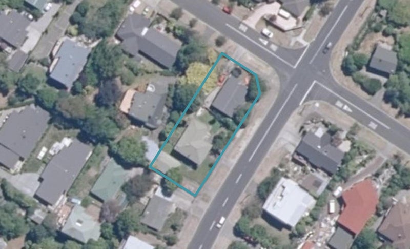 22 Arrowsmith Avenue, Waipahihi, Taupo - Carousel 1