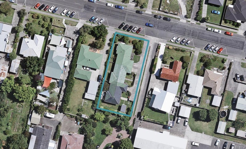 1/14 White Street, Taradale, Napier - Carousel 1