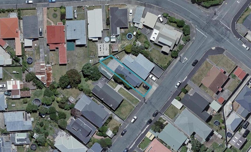 15A Torridon Road, Miramar, Wellington - Carousel 1