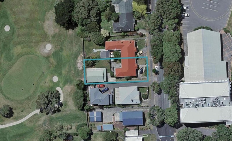 42 Monorgan Road, Strathmore Park, Wellington - Carousel 1