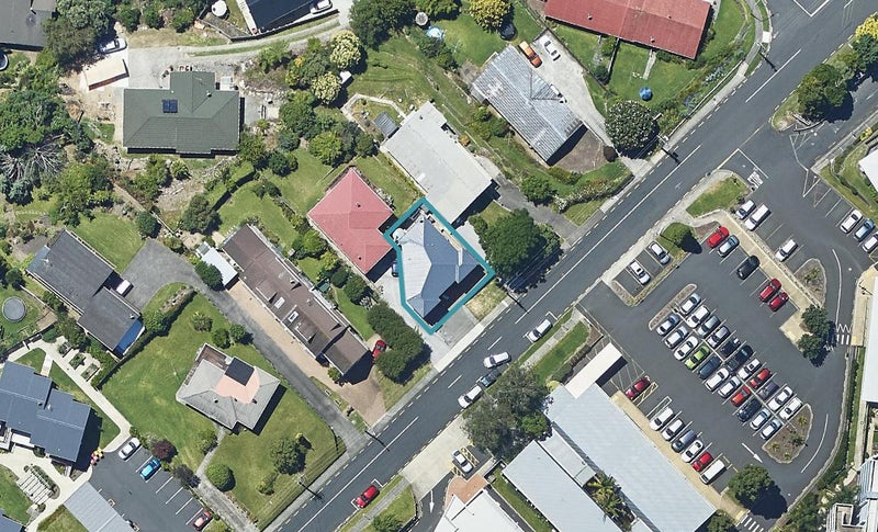 17A Clarke Street, Gate Pa, Tauranga - Carousel 1