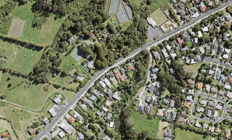 524 West Coast Road, Oratia, Auckland - Carousel 1