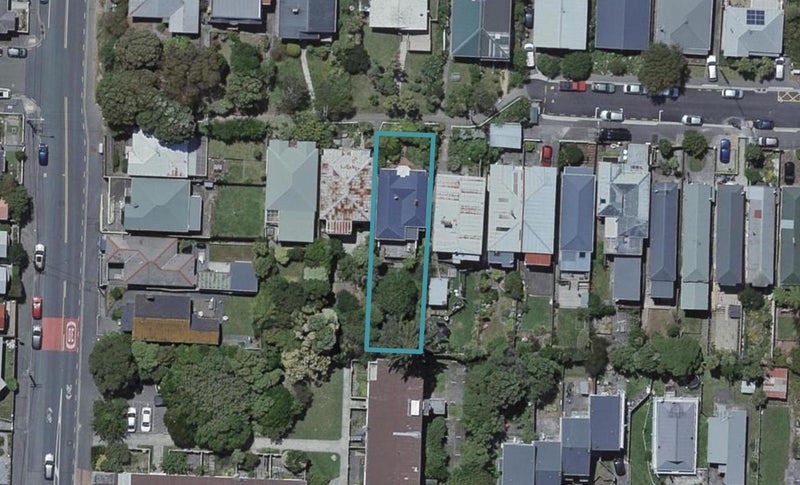 69 Te Wharepouri Street, Berhampore, Wellington - Carousel 1