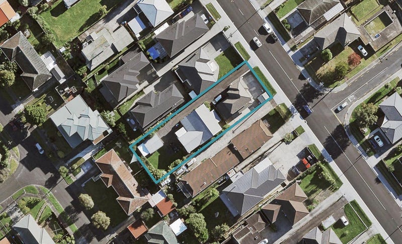 341A Richardson Road, New Windsor, Auckland - Carousel 1