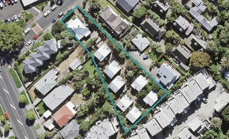 2/66 Larchwood Avenue, Westmere, Auckland - Carousel 1