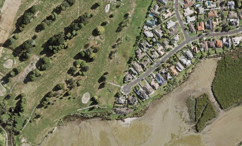 88 Waituarua Drive, Takanini, Auckland - Carousel 1