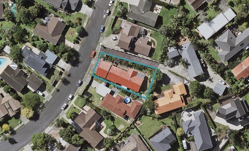 49 Greenbank Drive, Saint Johns, Auckland - Carousel 1