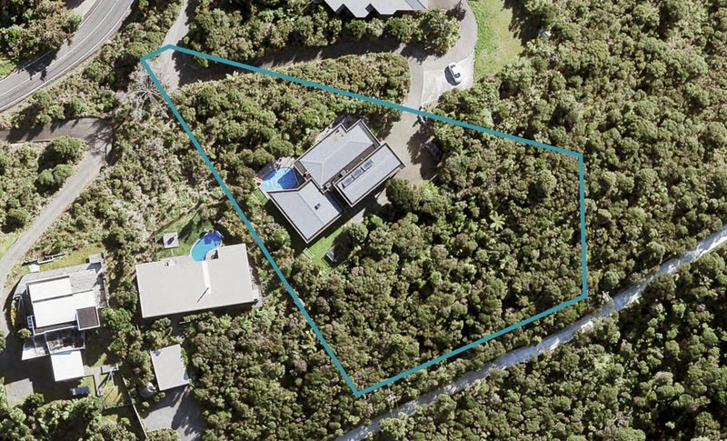 80 Piha Road, New Lynn - Carousel 1
