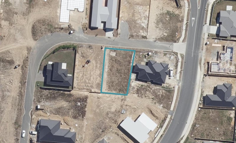 14 Miharo Crescent, Flagstaff, Hamilton - Carousel 1