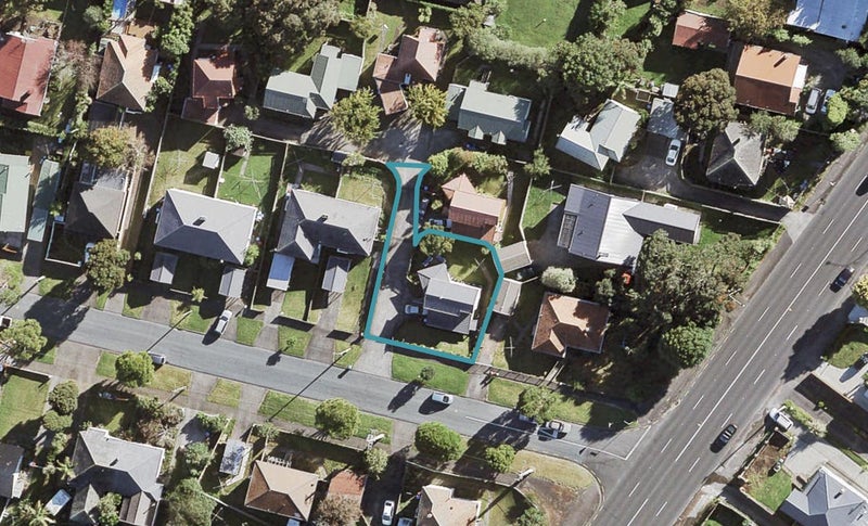 1/3 Beatrix Street, Avondale, Auckland - Carousel 1