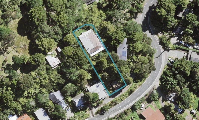 43 Laingholm Drive, Laingholm, Auckland - Carousel 1