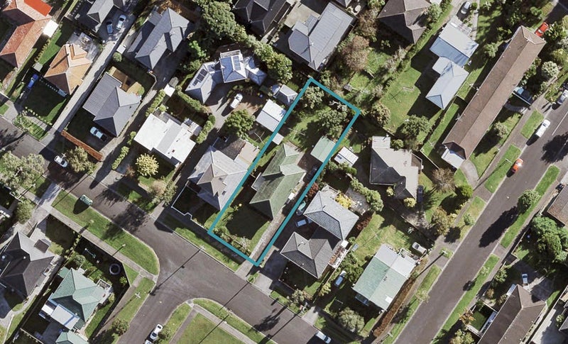 39 Fir Street, Waterview, Auckland - Carousel 1