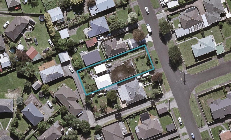 34 Doone Street, Lynmouth, New Plymouth - Carousel 1