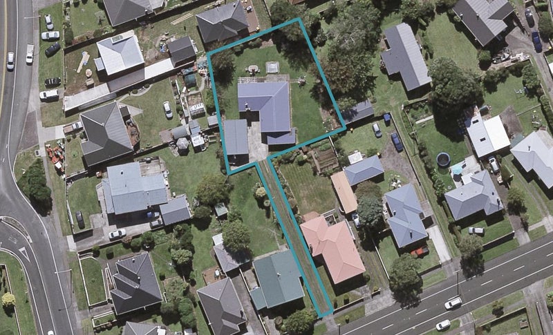 238A Omata Road, Spotswood, New Plymouth - Carousel 1