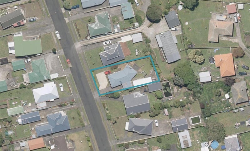 8 Tawhero Street, Gonville, Whanganui - Carousel 1