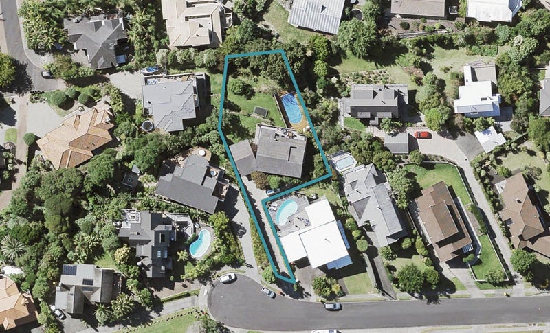 32 Bellbird Rise, Murrays Bay, Auckland - Carousel 1