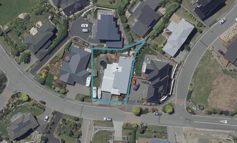 11 Kenmure Drive, Huntsbury, Christchurch - Carousel 1