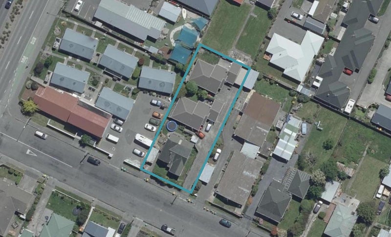 2/5 Donegal Street, Belfast, Christchurch - Carousel 1