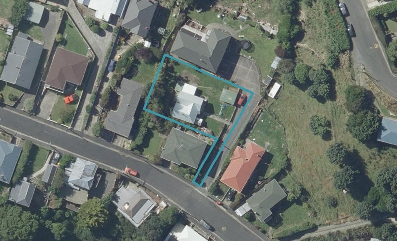 15A Dalry Street, Mornington, Dunedin - Carousel 1