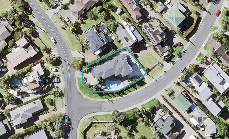 23 Gulf View Road, Murrays Bay, Auckland - Carousel 1