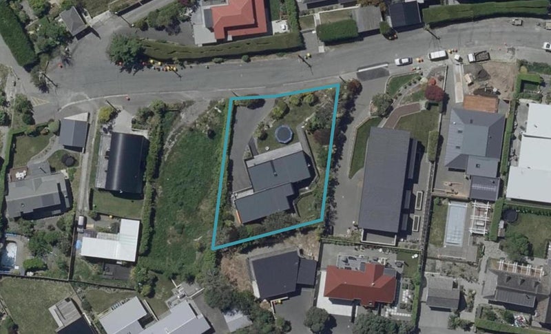 69 Te Awakura Terrace, Mount Pleasant, Christchurch - Carousel 1