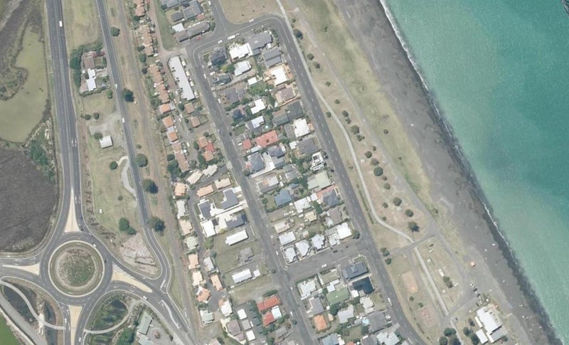 81 Charles Street, Westshore, Napier - Carousel 1