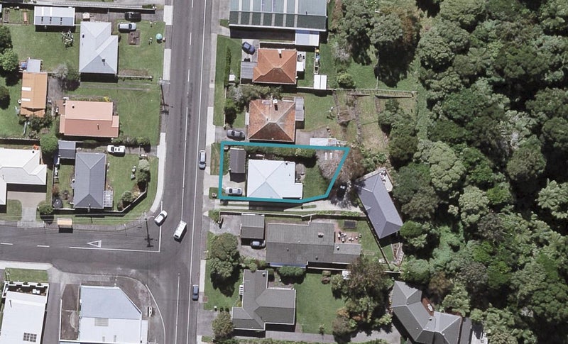 421 Carrington Street, Upper Vogeltown, New Plymouth - Carousel 1