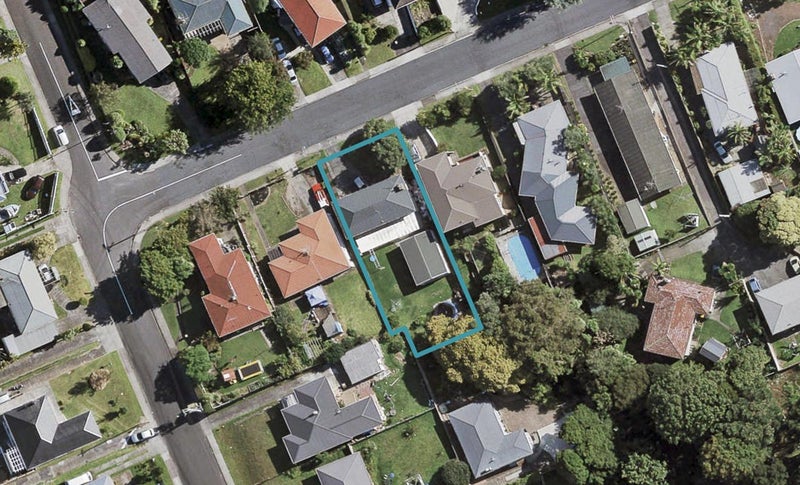 3 Tomlinson Street, Hillpark, Auckland - Carousel 1
