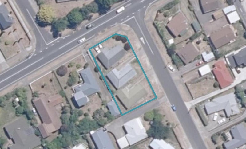 1A Hinemoa Avenue, Taupo, Taupo - Carousel 1