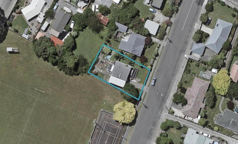 7 Domain Road, Otaki - Carousel 1